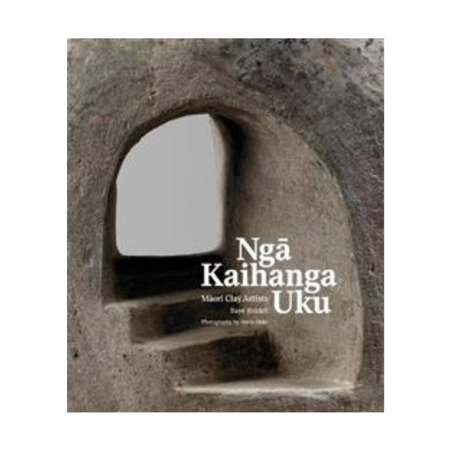 Nga Kaihanga Uku - Maori Clay Artists